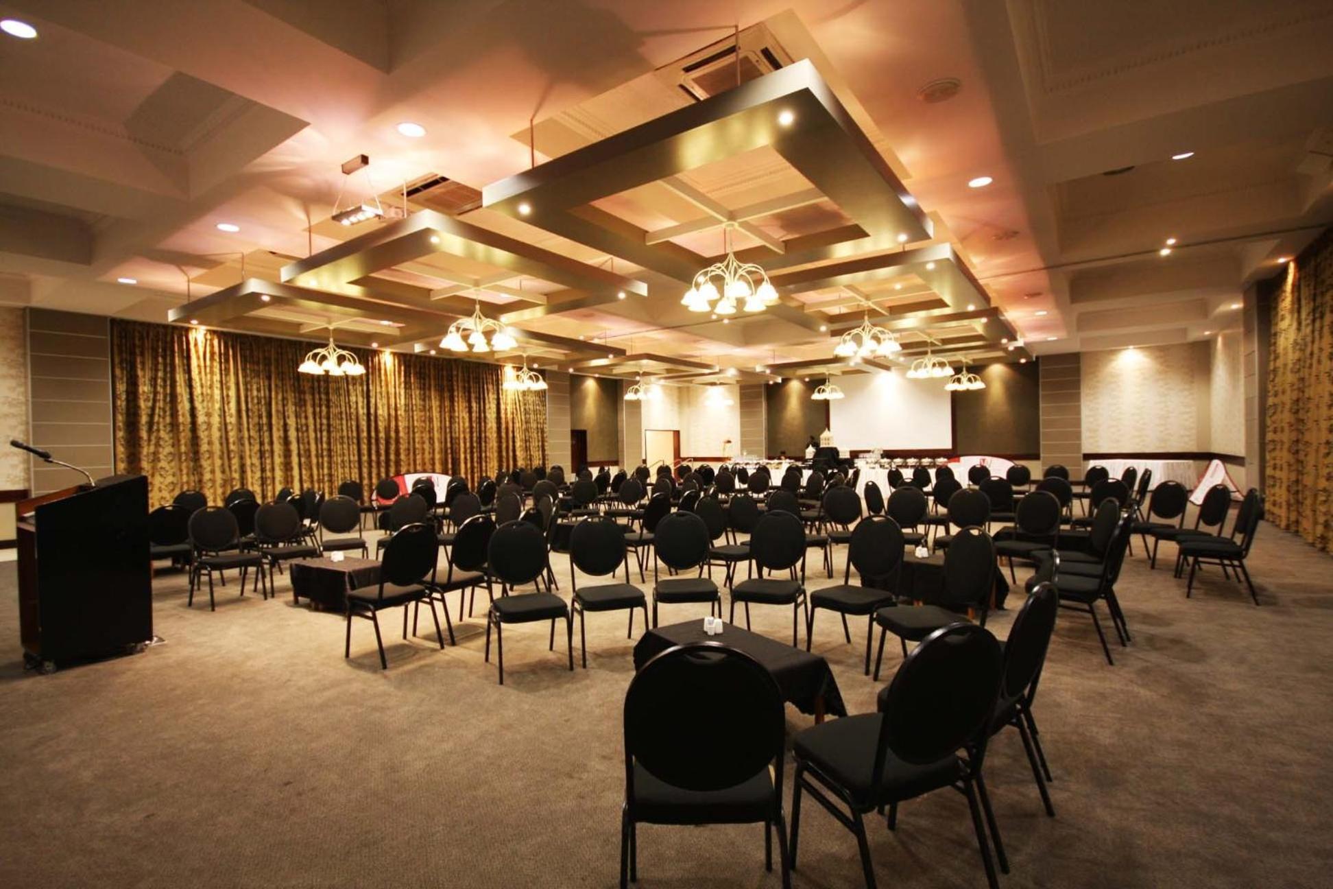 Hotel Osner East London Business photo